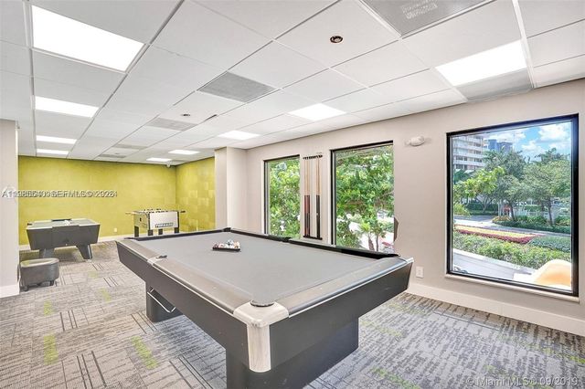 19500 Turnberry Way 15E, Aventura, FL 33180