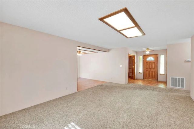 13421 Dean, Victorville, CA 92395