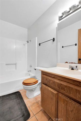 13421 Dean, Victorville, CA 92395