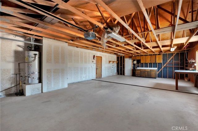 13421 Dean, Victorville, CA 92395