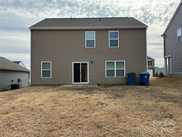 1071 Foxberry Lane, Maiden, NC 28650