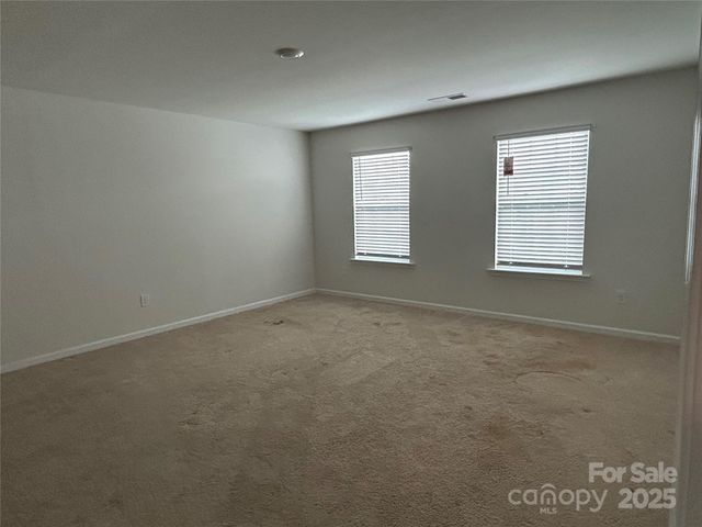 1071 Foxberry Lane, Maiden, NC 28650