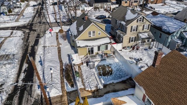 142 Bonna Villa Ave, Roselle Boro, NJ 07203