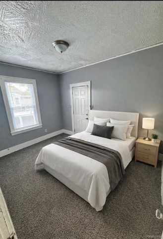 2222 Clements Street, Detroit, MI 48238