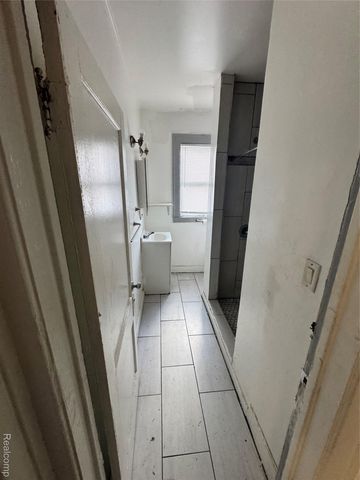 2222 Clements Street, Detroit, MI 48238