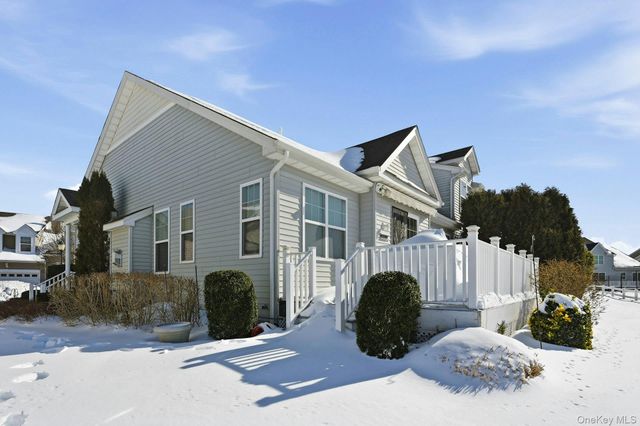 146 Augusta Drive, Medford, NY 11763