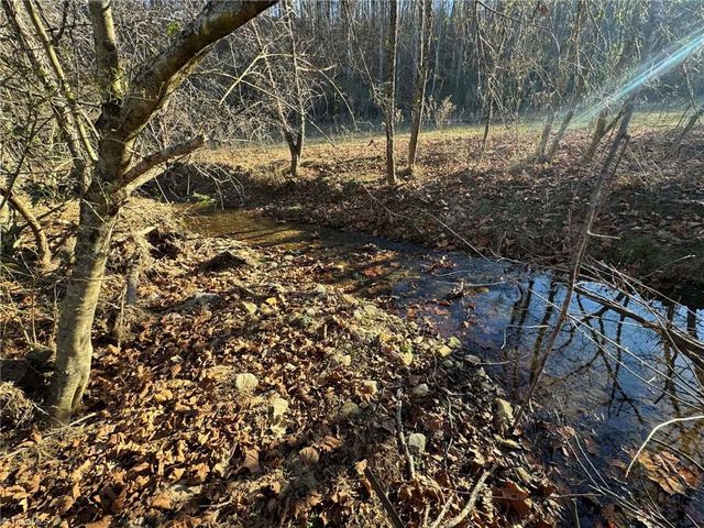 003 Rock Creek Ch Road, North Wilkesboro, NC 28659