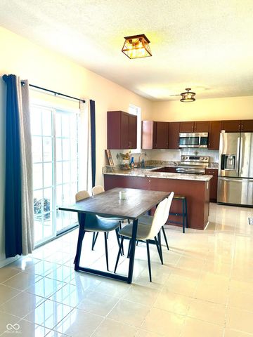 10142 Ironway Drive, Indianapolis, IN 46239