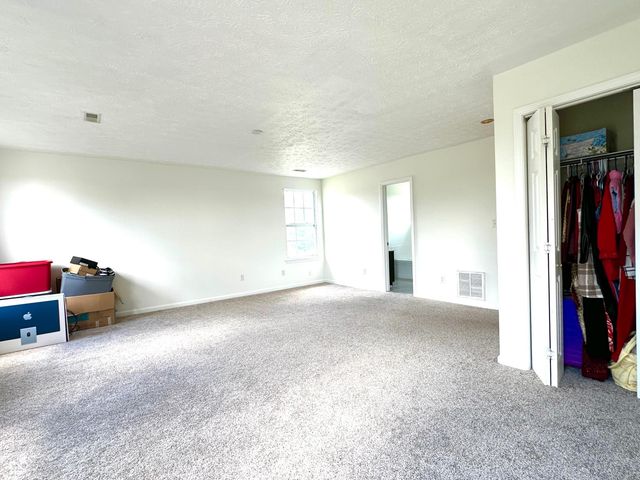 10142 Ironway Drive, Indianapolis, IN 46239