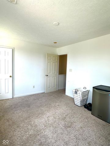 10142 Ironway Drive, Indianapolis, IN 46239