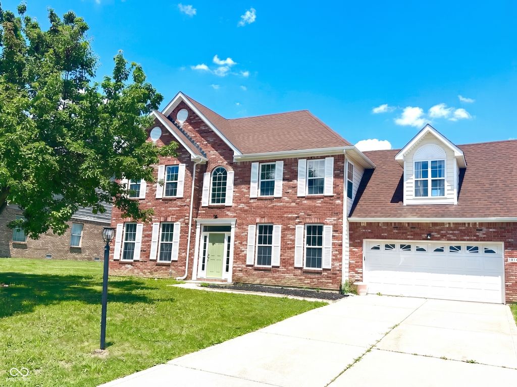 10142 Ironway Drive, Indianapolis, IN 46239