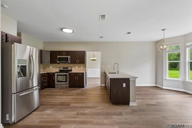37059 Murphy Webb Ave, Prairieville, LA 70769