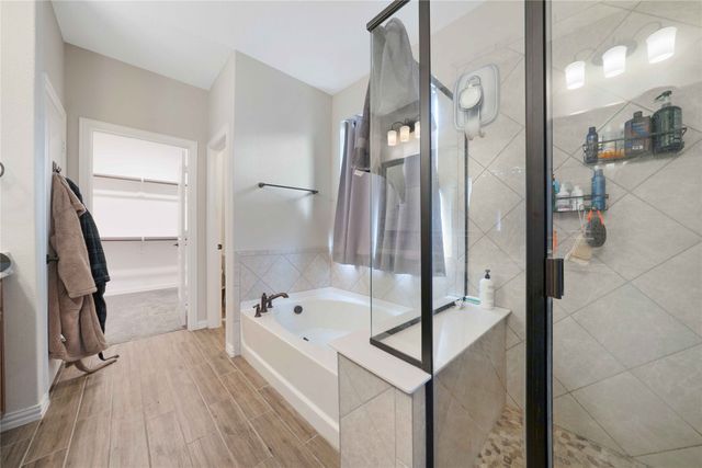 9401 Trailway Dr, Little Elm, TX 75068