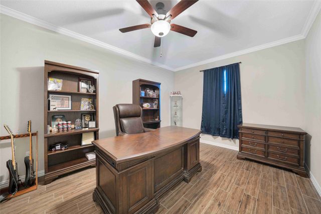 9401 Trailway Dr, Little Elm, TX 75068