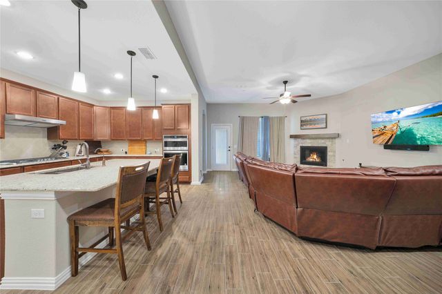 9401 Trailway Dr, Little Elm, TX 75068