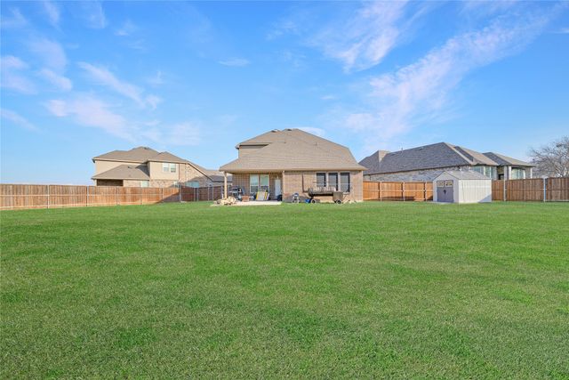 9401 Trailway Dr, Little Elm, TX 75068