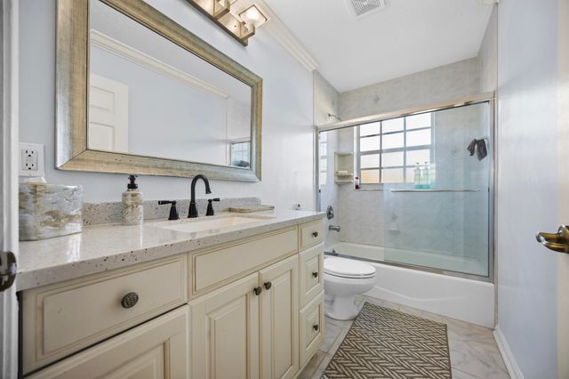 6934 Grapeview Boulevard, Loxahatchee, FL 33470