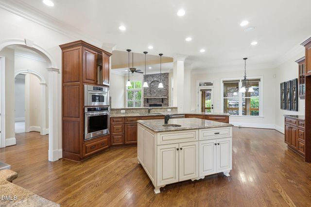 57 Bridgewater Court, Chapel Hill, NC 27517