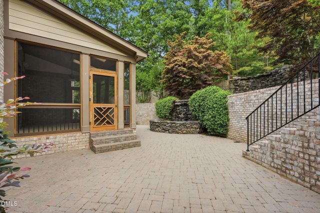 57 Bridgewater Court, Chapel Hill, NC 27517