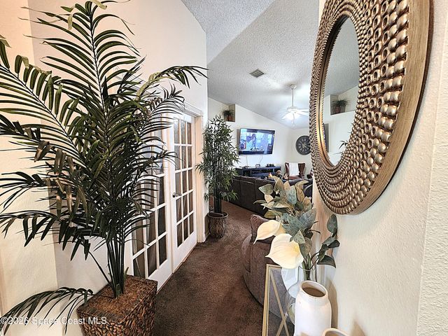 622 SW Weaver Road SW, Palm Bay, FL 32908
