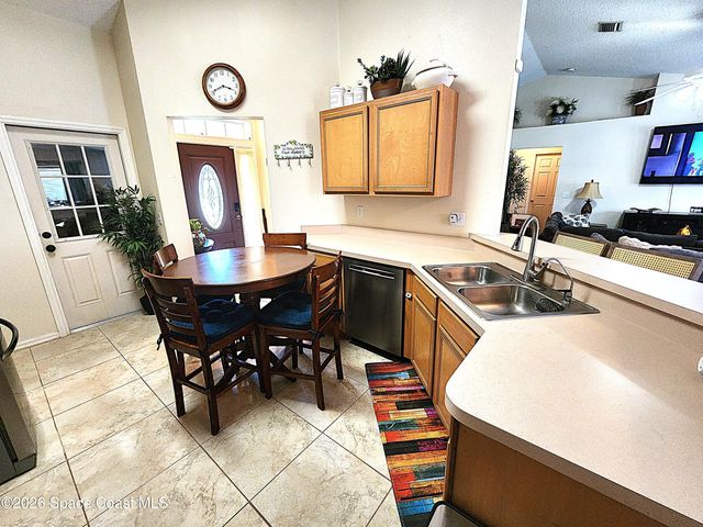 622 SW Weaver Road SW, Palm Bay, FL 32908
