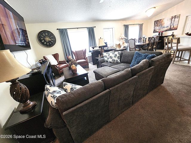 622 SW Weaver Road SW, Palm Bay, FL 32908