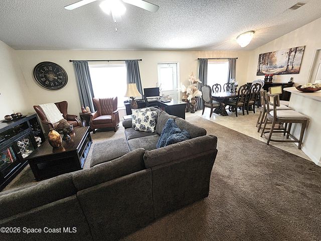 622 SW Weaver Road SW, Palm Bay, FL 32908