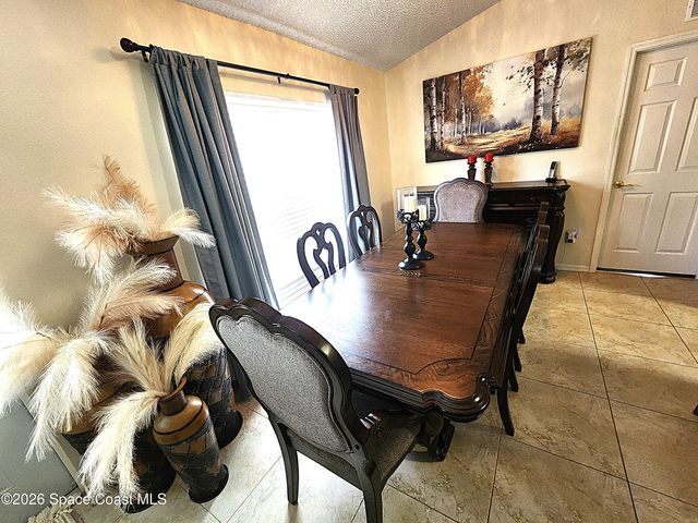 622 SW Weaver Road SW, Palm Bay, FL 32908