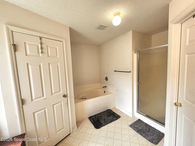 622 SW Weaver Road SW, Palm Bay, FL 32908