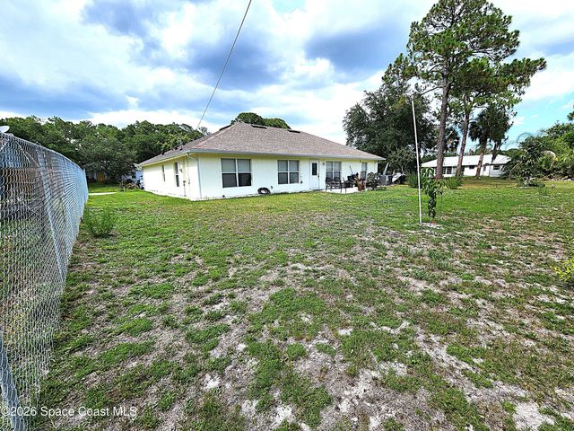 622 SW Weaver Road SW, Palm Bay, FL 32908