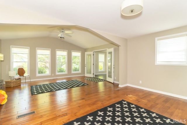 1940 W Railroad Street, New Castle, IN 47362