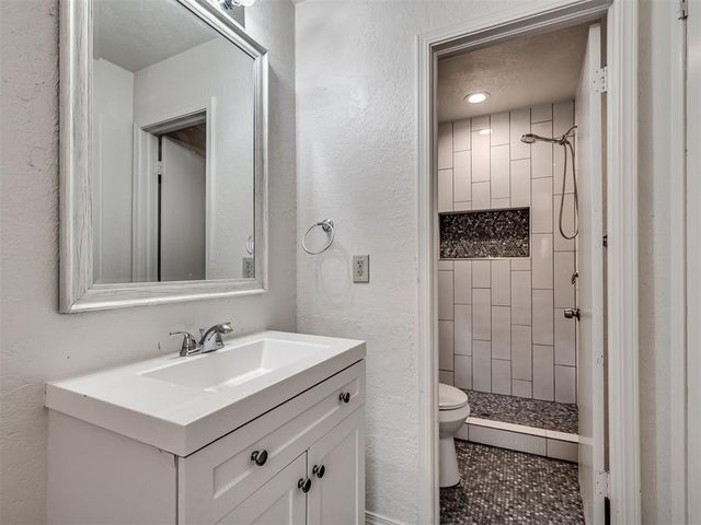 5405 Shalimar Drive, Oklahoma City, OK 73135