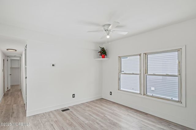 17 Gary Avenue, Hazlet, NJ 07734