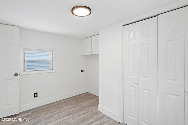 17 Gary Avenue, Hazlet, NJ 07734