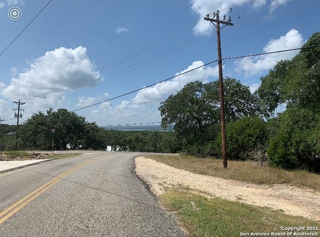1475 Soaring Eagle Dr, Fischer, TX 78623