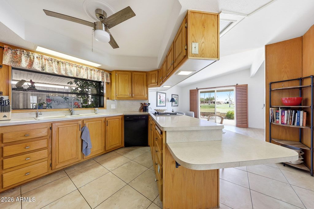 2465 N SNEAD Drive, Mesa, AZ 85215 — photo 2