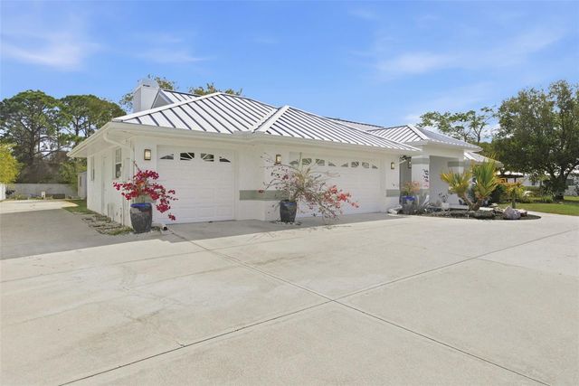 2321 MANASOTA BEACH ROAD, Englewood, FL 34223