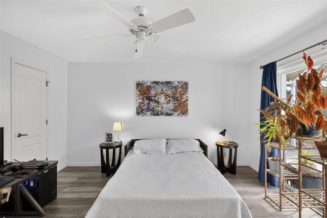 2321 MANASOTA BEACH ROAD, Englewood, FL 34223