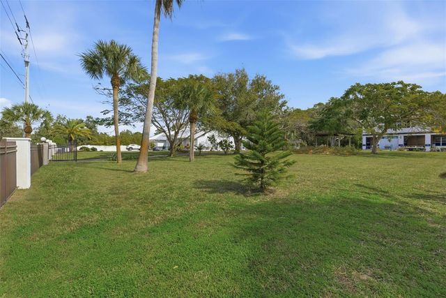 2321 MANASOTA BEACH ROAD, Englewood, FL 34223