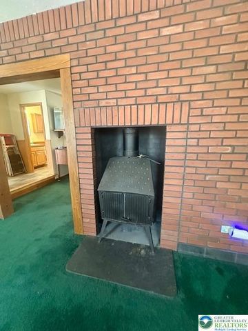 506 Longacre Drive, Lehigh Twp, PA 18035