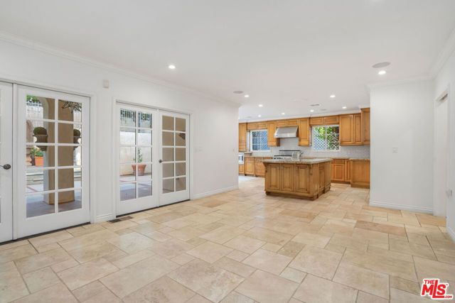 1035 Westholme Avenue, Los Angeles, CA 90024