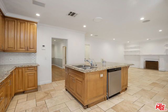 1035 Westholme Avenue, Los Angeles, CA 90024