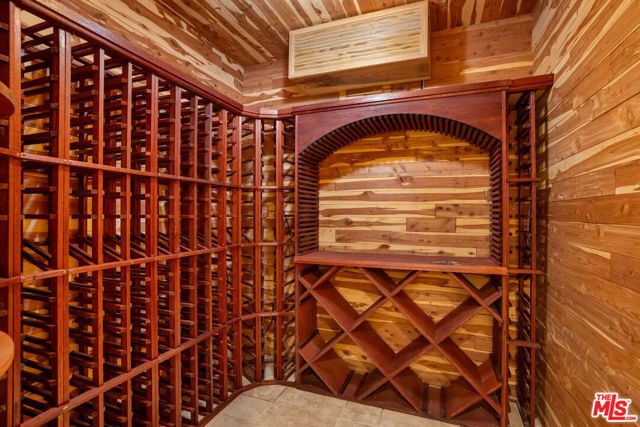 1035 Westholme Avenue, Los Angeles, CA 90024
