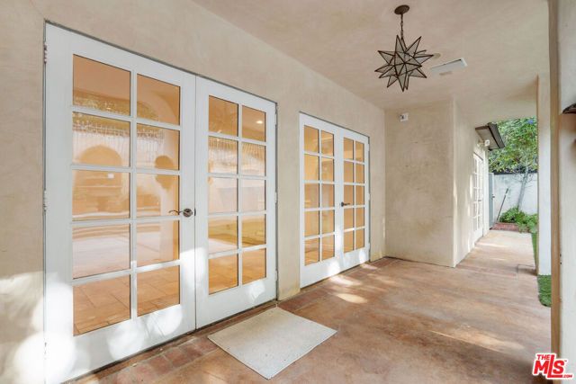 1035 Westholme Avenue, Los Angeles, CA 90024