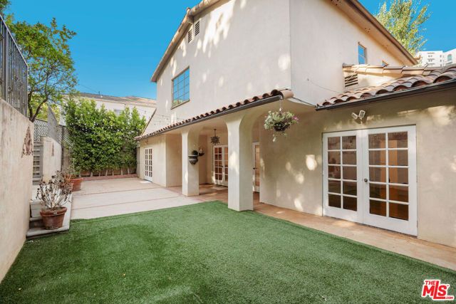 1035 Westholme Avenue, Los Angeles, CA 90024