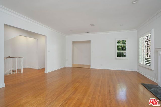 1035 Westholme Avenue, Los Angeles, CA 90024