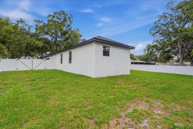 980 WEDGEWOOD DR SE, Winter Haven, FL 33880