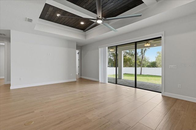 980 WEDGEWOOD DR SE, Winter Haven, FL 33880