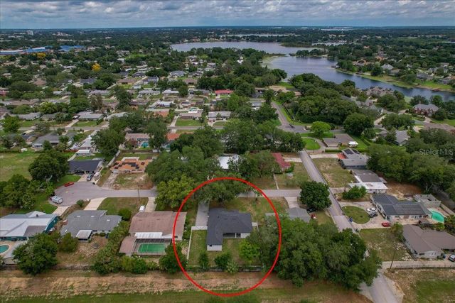980 WEDGEWOOD DR SE, Winter Haven, FL 33880