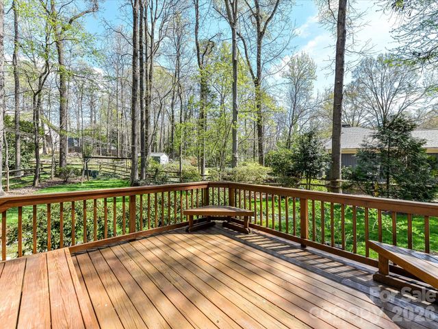 6523 Pensford Lane, Charlotte, NC 28270